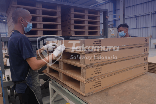 pallet kertas bebas fumigasi